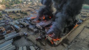 Incendio en recicladora