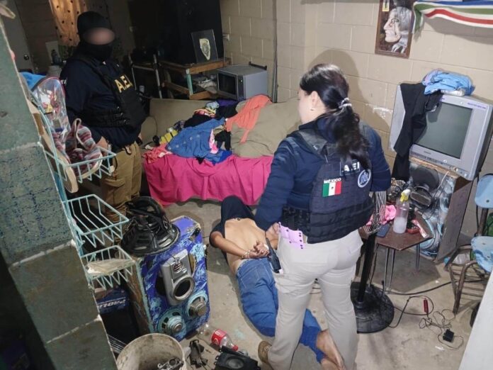 Rescatan a dos menores que estuvieron cautivas por horas en Tijuana Rescatan a dos menores que estuvieron cautivas por horas en Tijuana