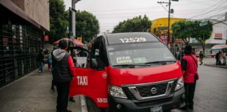 A partir de hoy ya no debe haber taxis rojo con negro en bulevar Agua Caliente de Tijuana. Taxis Rojo y Negro