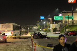 Accidente en bulevar 2000 entre Honda y camión Settepi dejó saldo mortal