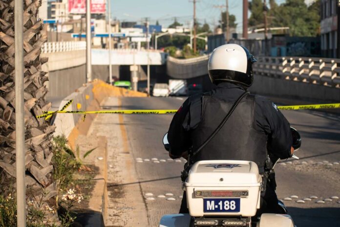 Dejan cuerpo en una bolsa en pleno Paseo de los Héroes de Tijuana Dejan cuerpo en una bolsa en pleno Paseo de los Héroes de Tijuana