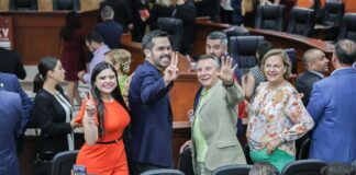 Tomó protesta la nueva legislatura de Baja California, con Maynez como testigo. Jorge Álvarez Maynez en el Congreso de Baja California