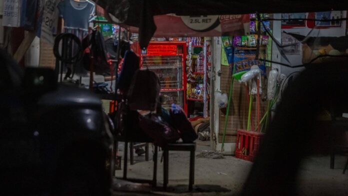 Tres personas murieron en ataque armado en Tijuana. Tres personas murieron en ataque armado en Tijuana.