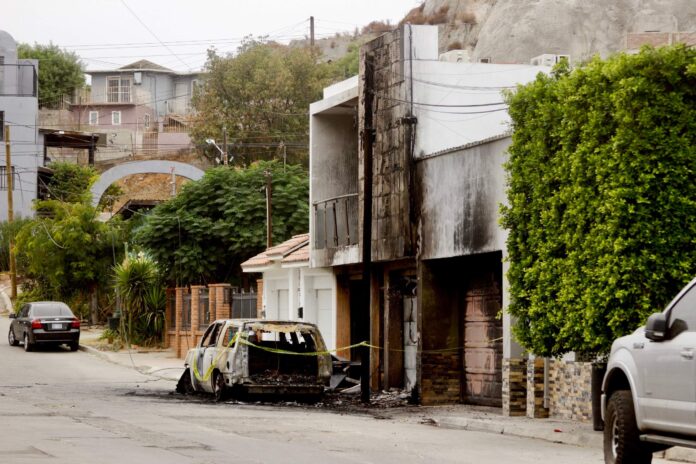 Alcalde de Tecate sufrió atentado esta madrugada en su domicilio