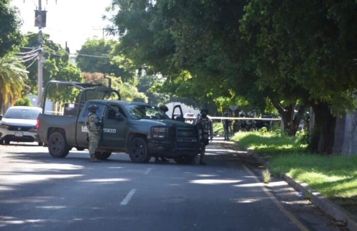 Civiles armados atacaron a militares en Sinaloa este 16 de septiembre