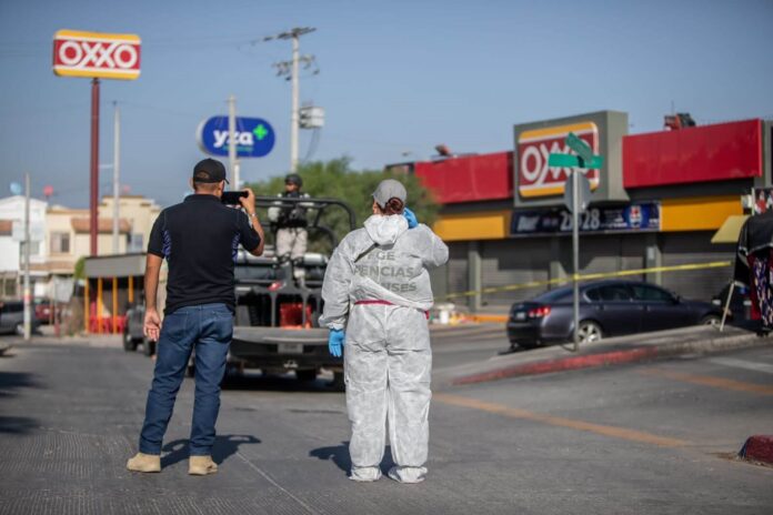 Homicidio a las afueras de un Oxxo