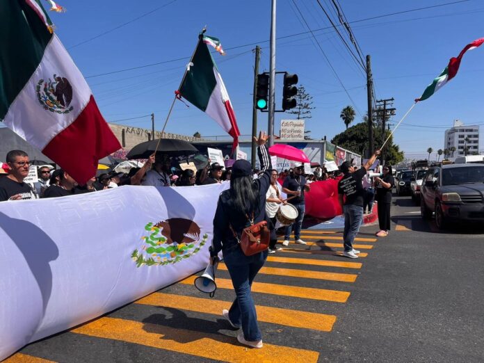 Trabajadores del Poder Judicial bloquearon calles por segundo día en Tijuana. Trabajadores del Poder Judicial bloquearon calles por segundo día en Tijuana.