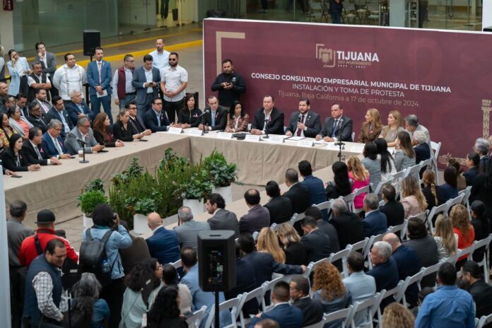 Alcalde de Tijuana tomó protesta al Consejo Consultivo Empresarial Municipal.