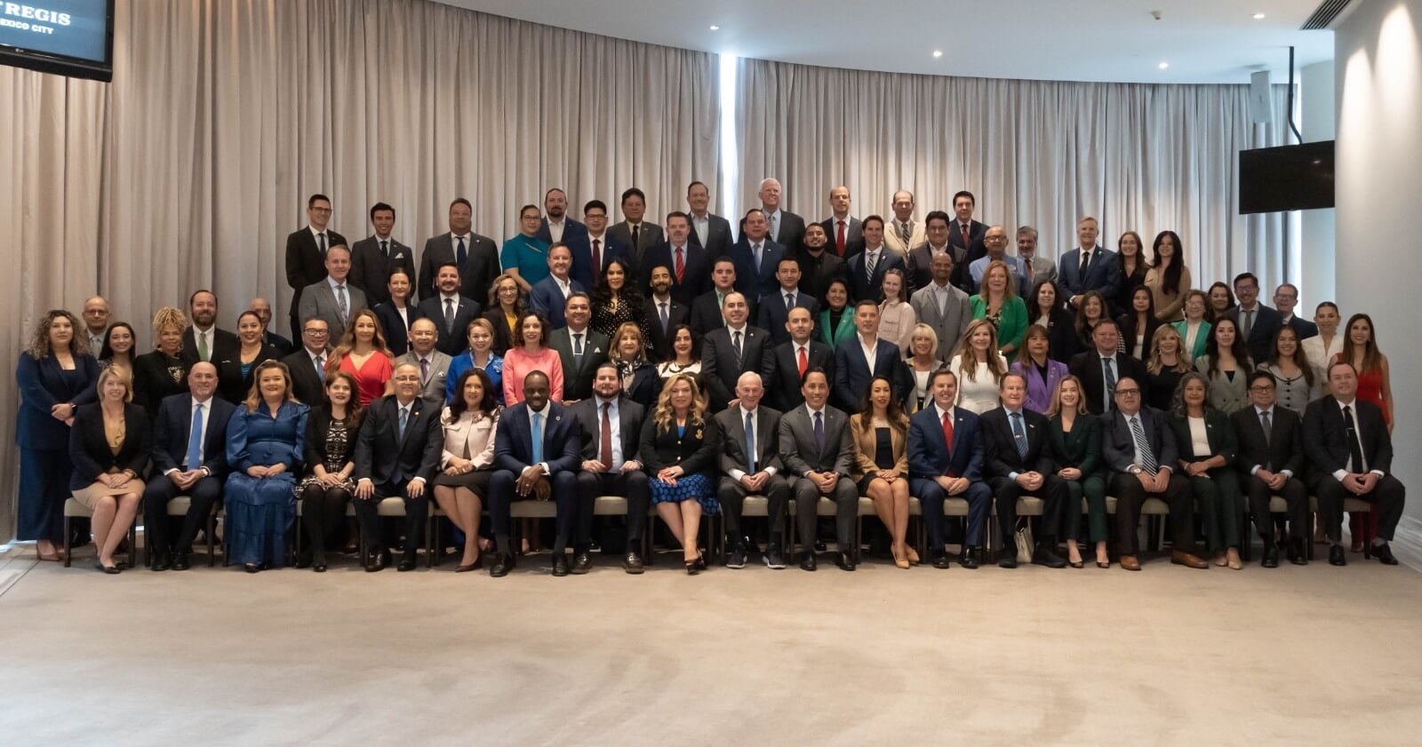 Comitiva binacional con gira en Ciudad de México.