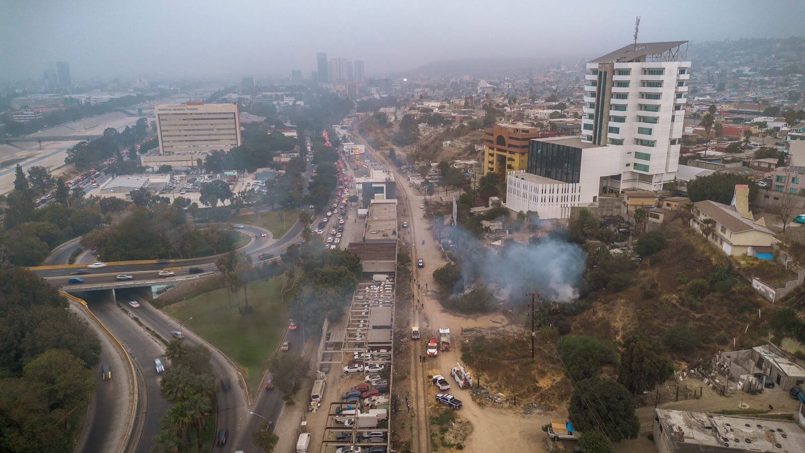 Se quemaron tres casas cerca del Hospital General de Tijuana.