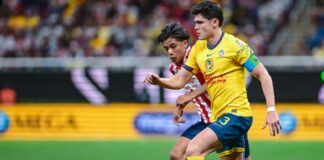 Chivas y América empatan sin goles en Clásico Nacional.