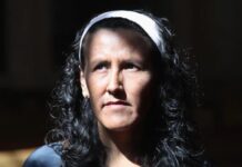 Jeanette Vizguerra, símbolo de la resistencia migrante, fue arrestada en Estados Unidos.