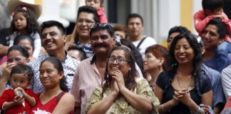 México se consolida como el décimo país más feliz del mundo en 2025.