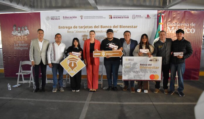 Beca Jovenes escribiendo el futuro