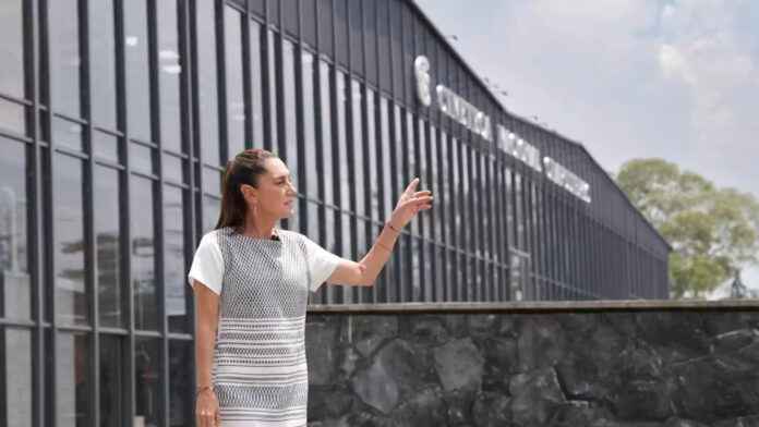 claudia sheinbaum el pueblo manda .