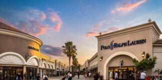 Outlets de San Diego esperan alta afluencia este Black Friday.
