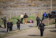 Atacan a policía municipal durante procedimiento en Ejido Ojo de Agua en Tijuana.