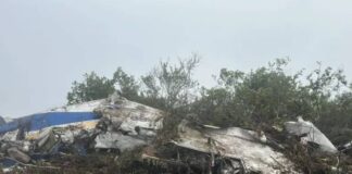 Avión se estrelló en Colombia con 15 personas a bordo.