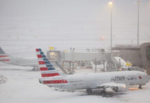 Tormenta invernal provocó más de 14 mil cancelaciones de vuelos en Estados Unidos.