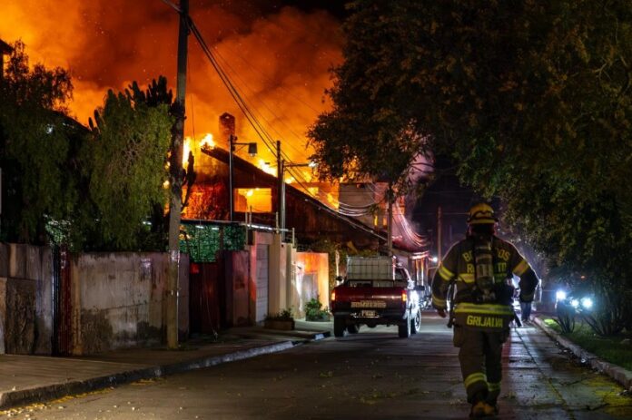 Incendio Restaurante Rosarito .