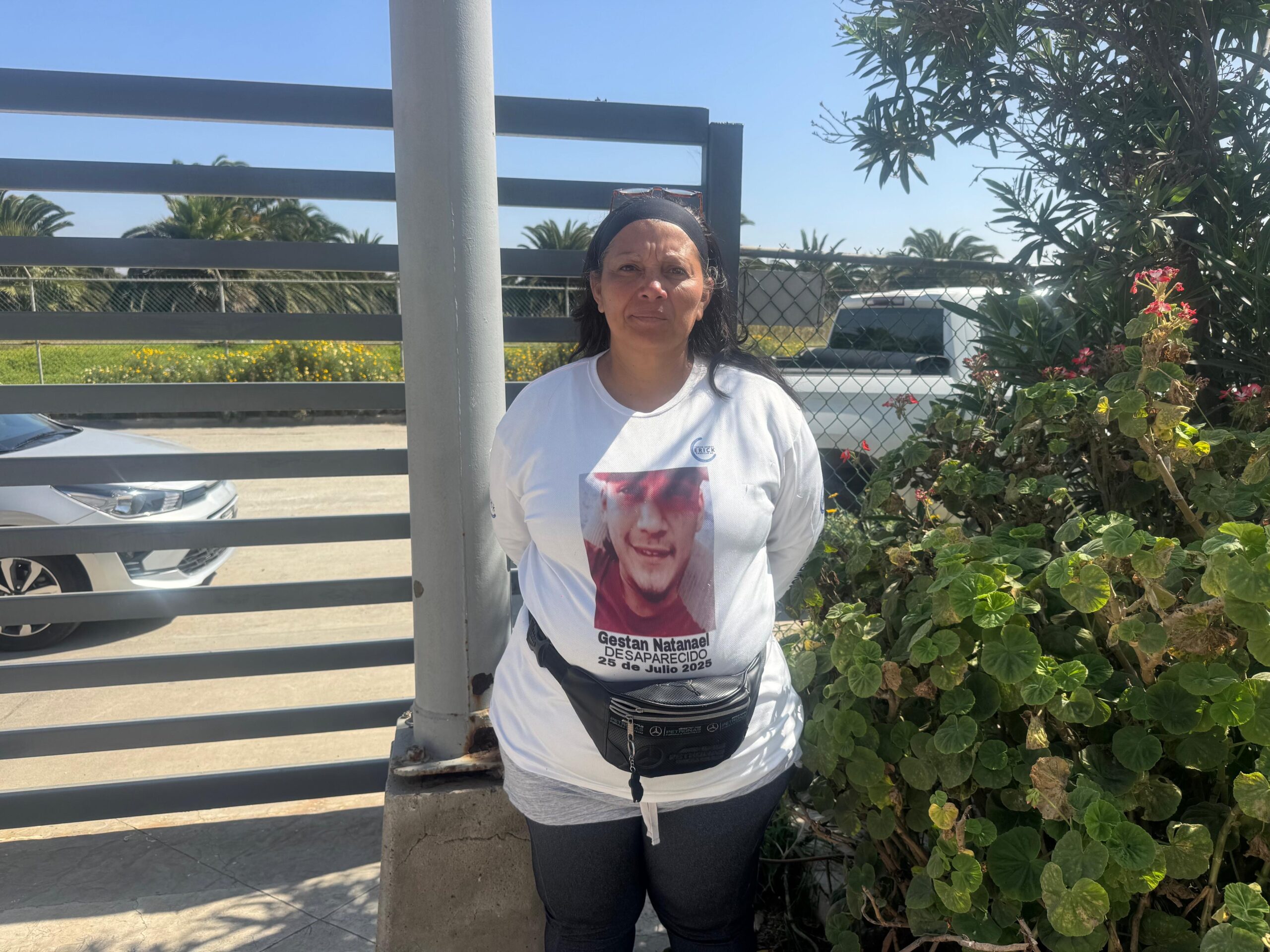 Madre salvadoreña busca a su hijo desaparecido en Tijuana