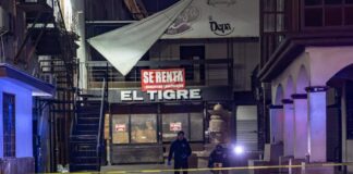 Balacera en Plaza Fiesta de Tijuana dejó un hombre herido de gravedad.