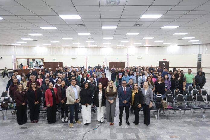 Capacita Sindicatura a personal educativo para hacer su declaración patrimonial