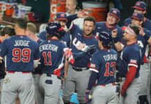 Estados Unidos venció a República Dominicana y avanza a la final del Clásico Mundial de Béisbol.