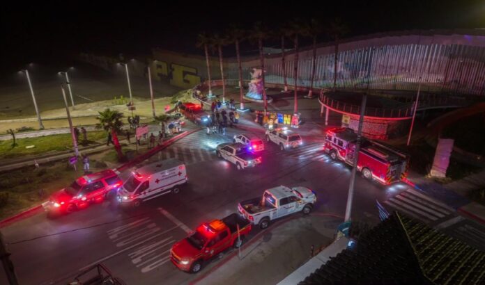 Operativo búsqueda migrantes playas de Tijuana