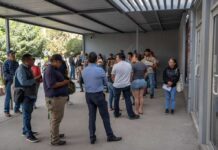 Paro en Recaudación Cerro Colorado suspendió trámites a decenas de usuarios.