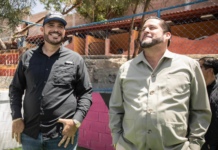 Ayuntamiento de Tijuana y Patrulla Espiritual se unen por tazos dorados. Foto: Karen Castañeda/ Border Zoom