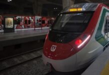 Tren del AIFA inicia operaciones tras ceremonia inaugural nacional.