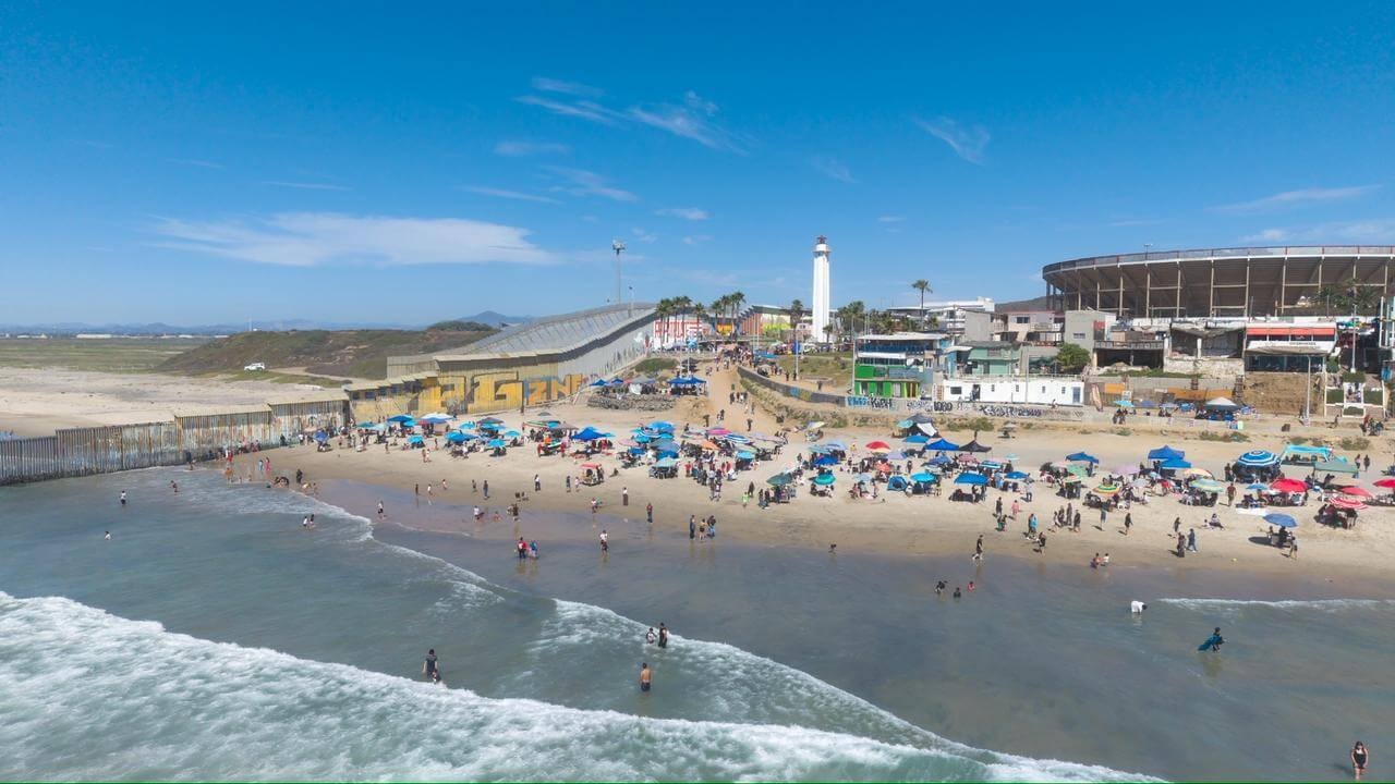 Turistas en Playas de Tijuana