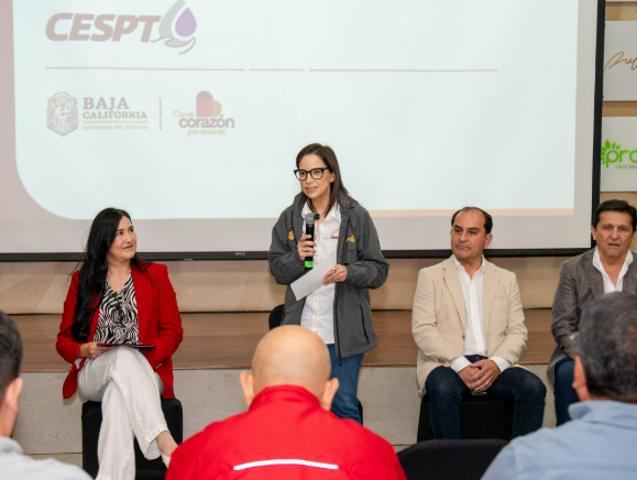 Mónica Vega Cespt