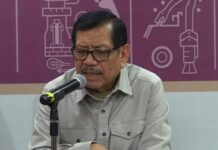 Ex secretario de Seguridad de Sinaloa se entregó a Estados Unidos.