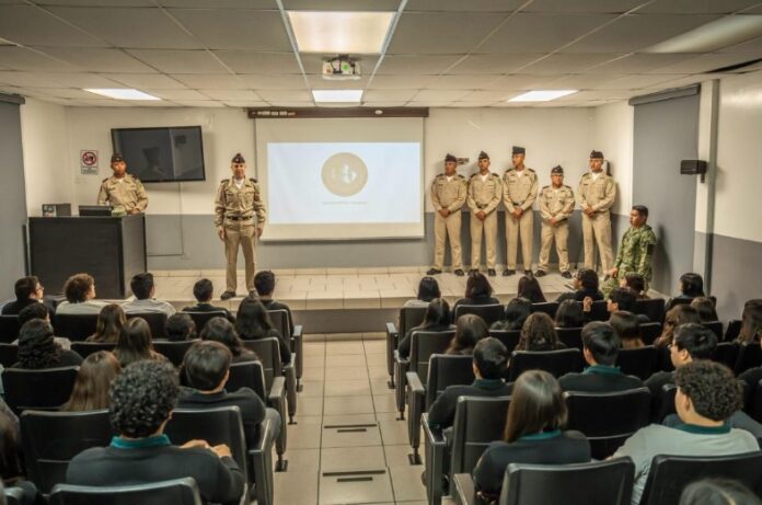 Militares pláticas Conalep