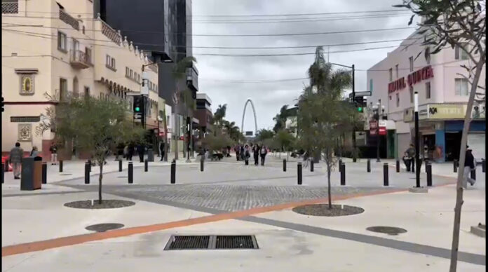 Avenida Revolución