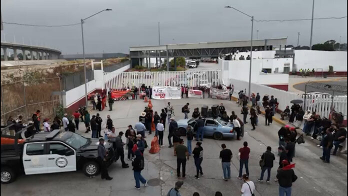 Bloqueo Garita CNTE
