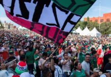 Aplican “ley seca” por partido de México en la capital.