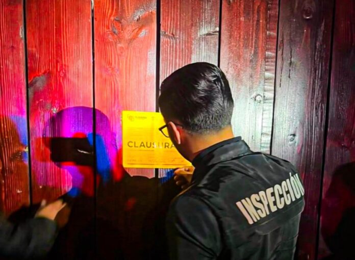 Clausura fiesta clandestina Tijuana