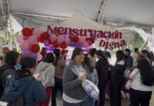 Entregaron kits de higiene menstrual a estudiantes de Tijuana.