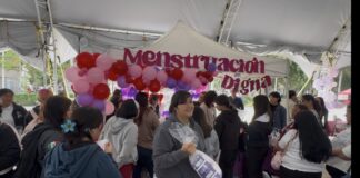 Entregaron kits de higiene menstrual a estudiantes de Tijuana.