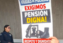 Viudas de policías en Tijuana aseguran que llevan años sin recibir pensión digna.