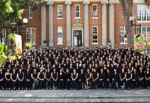 CUT Universidad de Tijuana gradúa a nueva generación de profesionistas y especialistas.
