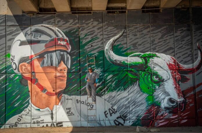 Mural Isaac del Toro Ensenada .