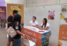 Promocionan lugares turísticos de Baja California en el Consulado de México en San Diego.