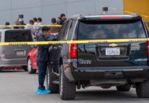 Asesinan a balazos a ex policía municipal de Tijuana afuera de la Clínica 1 del IMSS.