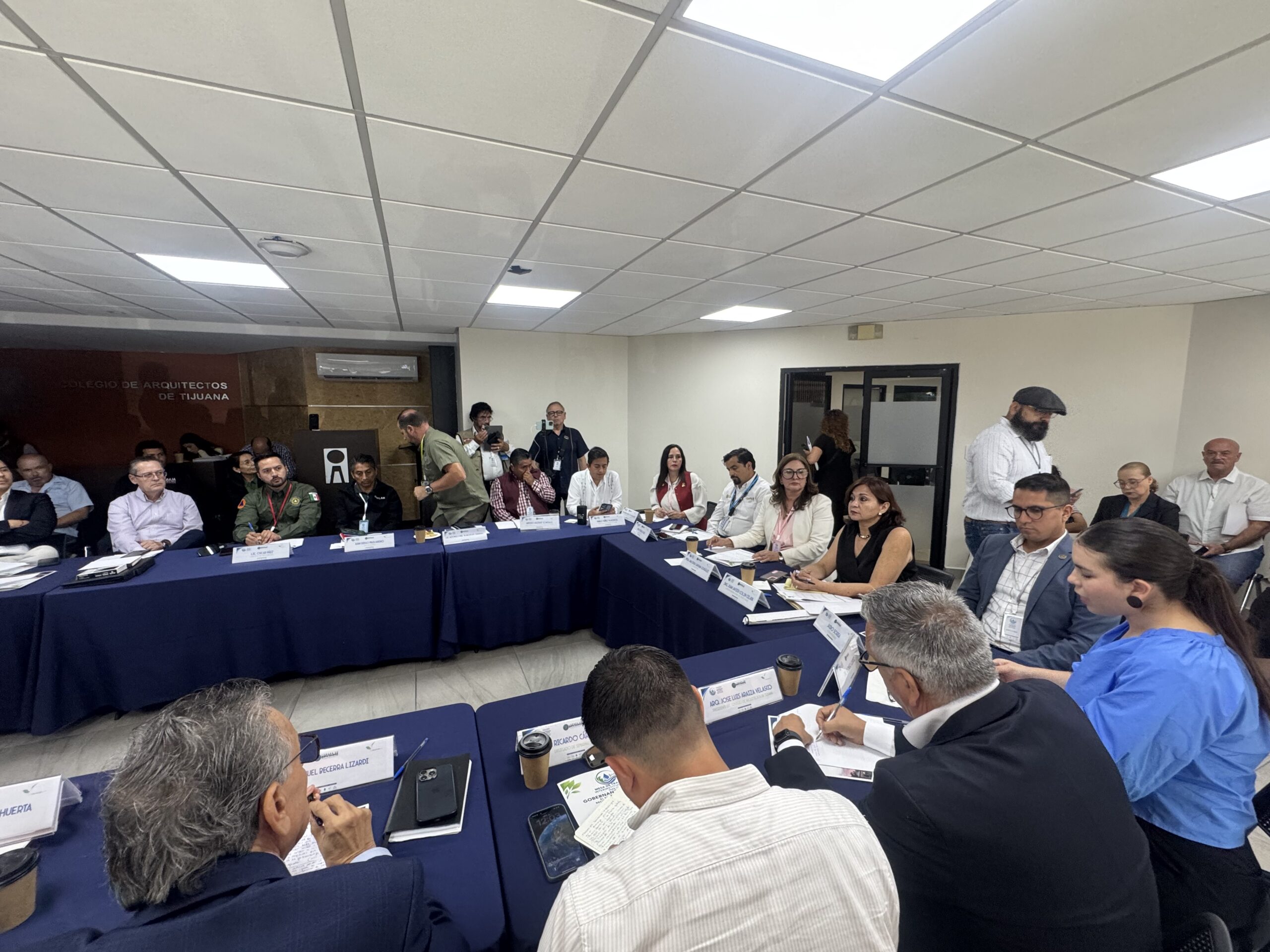 Instalan mesa de trabajo para acelerar obras de saneamiento del Río Tijuana.