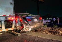 Tráiler arrastró a un automóvil sobre la Vía Rápida Alamar.