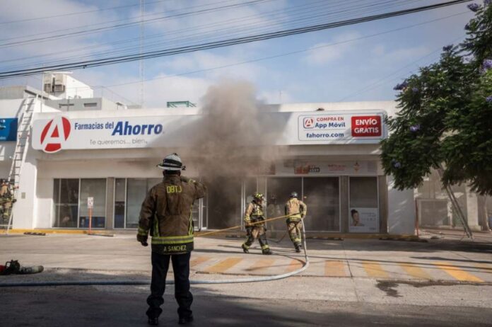 Incendio Farmacias del Ahorro